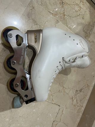 Patines en línea blancos sedes Chorus