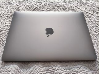 MacBook Air 2020 M1 8Gb y 256SSD