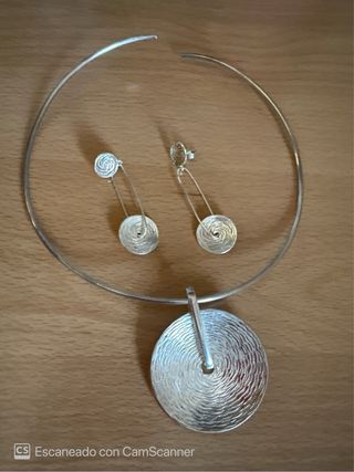 Conjunto Viceroy Collar y Pendientes