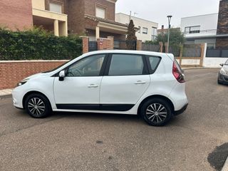 -RENAULT Scénic Dynamique 1.5dCi 105cv eco2-