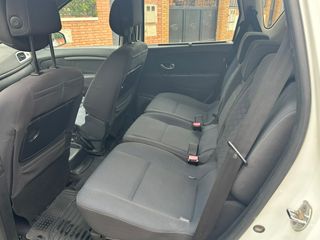 -RENAULT Scénic Dynamique 1.5dCi 105cv eco2-