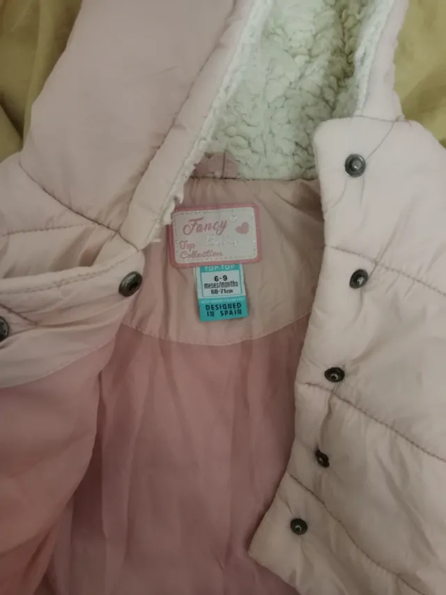 Abrigo rosa bebé con forro sherpa