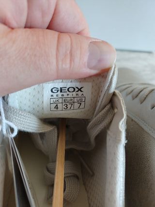 Geox Blomiee A, talla 37(37.5EU) plantilla 24cm