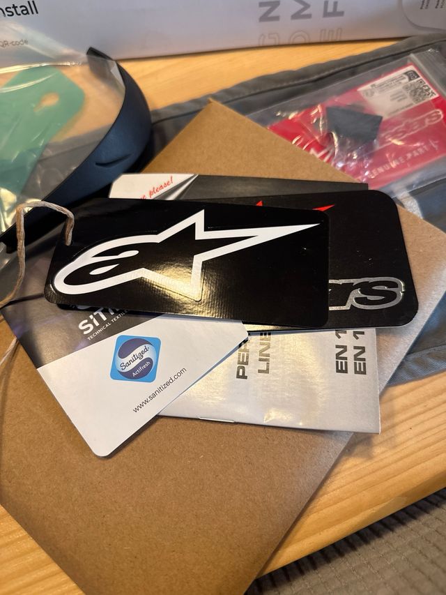 Casco Alpinestars R10 Carbono talla L 