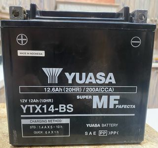 Batería Yuasa YTX14-BS 12V 12Ah 200A
