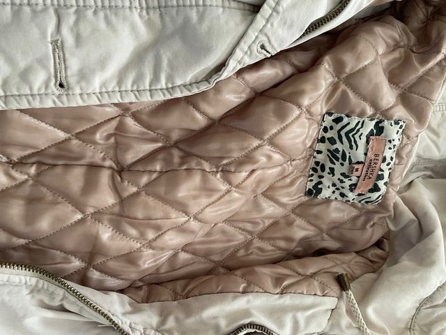 Casaco de mulher bege