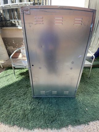 Puerta metálica