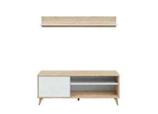 Comedor: mueble TV ,vitrina,mesa comedor, centro.