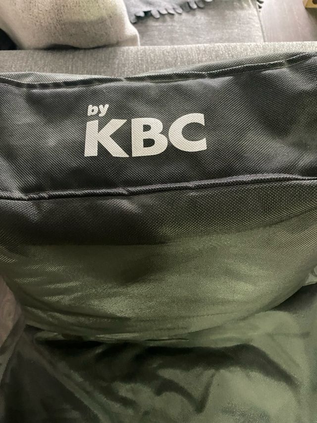 Puff Kibuc Gris - Como Nuevo