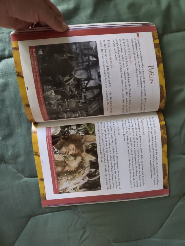 Bathsheba The Witch+CDroma1 Starter