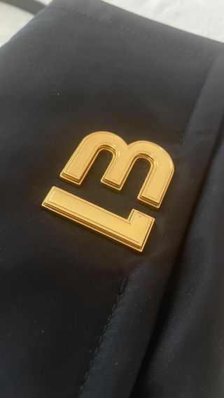 Bolso Bimba y Lola Negro con Logo Dorado