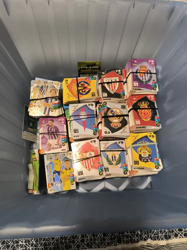 Cromos Adrenalyn 24-25.