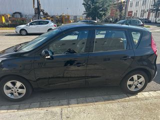 Renault Scenic 2012