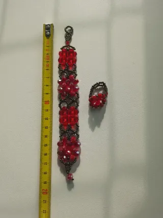 Pulsera y Anillo Rojos