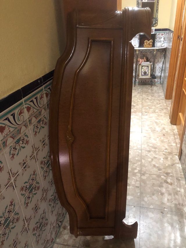 2 Sillones Balancín + Estantería y Piecero