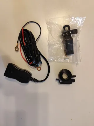 Cargador USB Doble Moto con interruptor