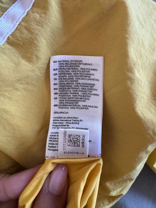 Chubasquero Adidas Amarillo