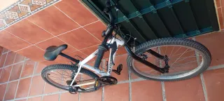Bicicleta Rockrider Blanca