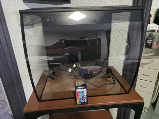 Acuario 57L 6 meses uso completo