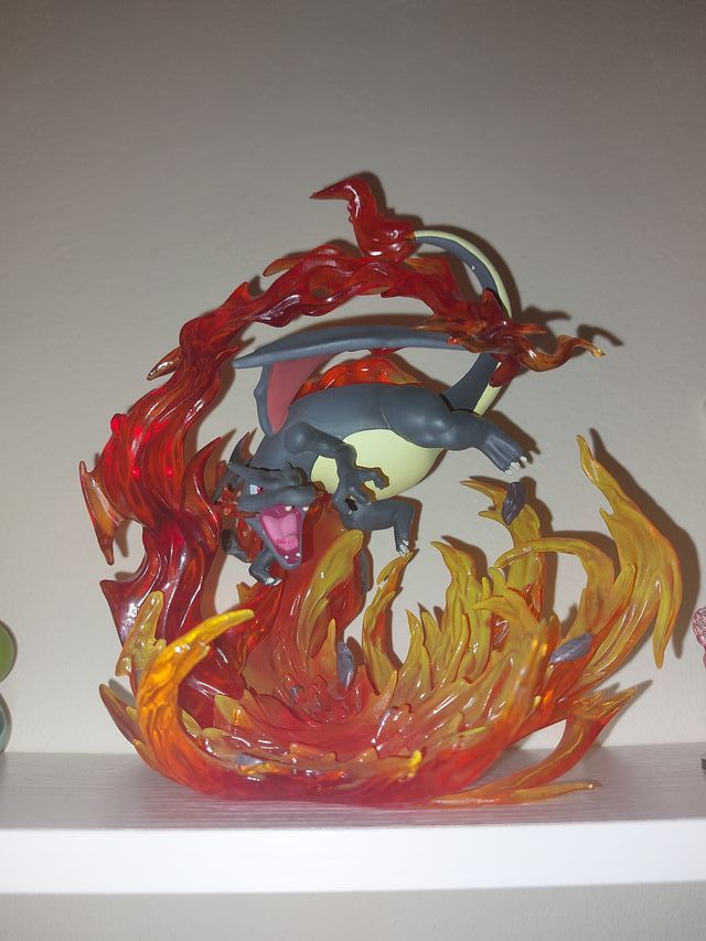 Charizard figura pokemon