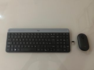 Combo Teclado y Ratón Logitech MK470