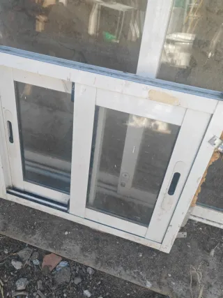 Ventana corredera aluminio blanca 50X60