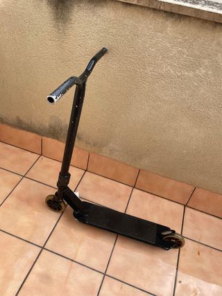 Patinete scooter negro