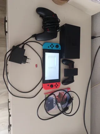 Nintendo Switch + Accesorios + MicroSD 256GB