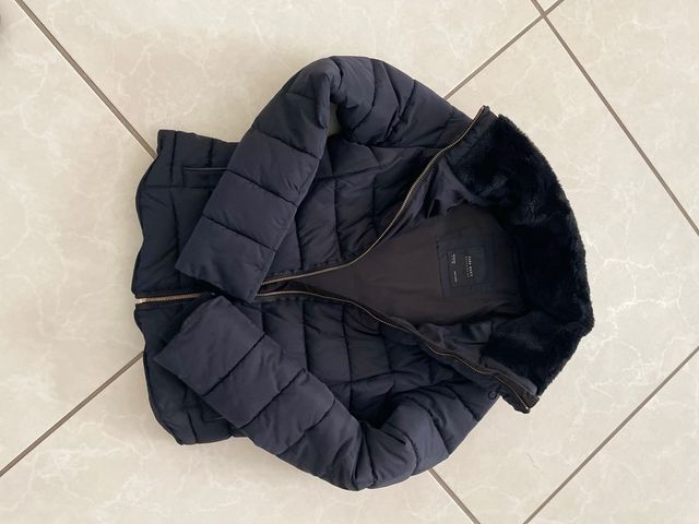 Casaco preto acolchoado