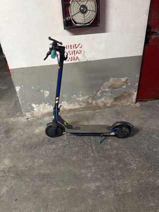 Patinete Eléctrico Azul