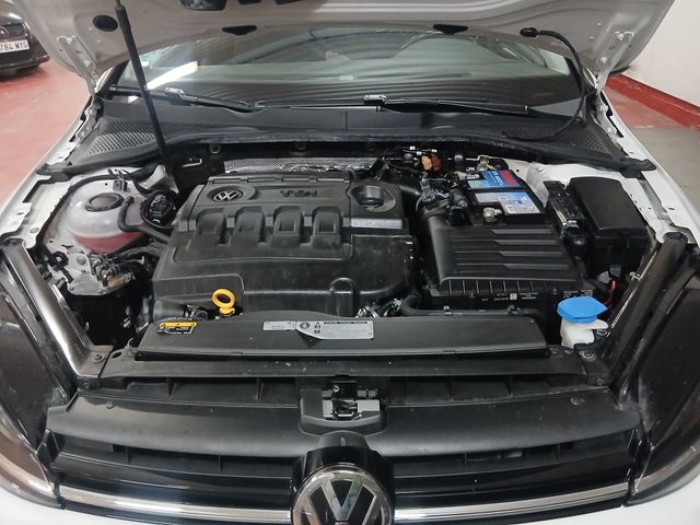 SEMINUEVO Volkswagen Golf TDI 115 C.V AÑO 2019