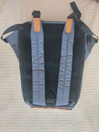 Mochila Kingsons antirobo para portátil azul