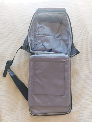 Mochila Kingsons antirobo para portátil azul