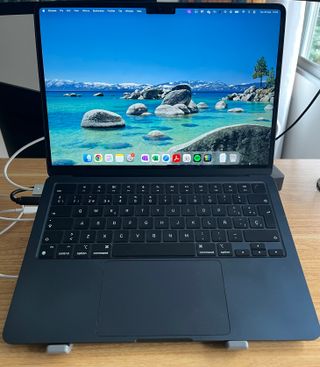 MacBook Air 13 M3 2024