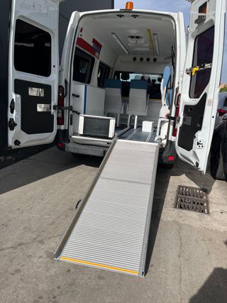 Renault Master 2.3 125cv - L2H2 - 2015