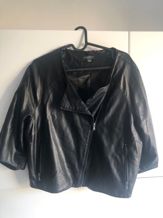 Cazadora de cuero negra mujer