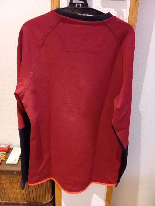 Sudadera Nike granate  y Negra