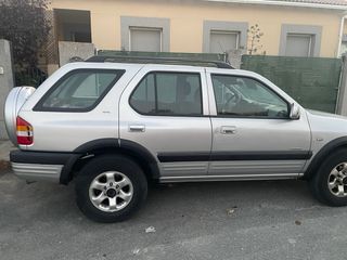 Opel Frontera 2001