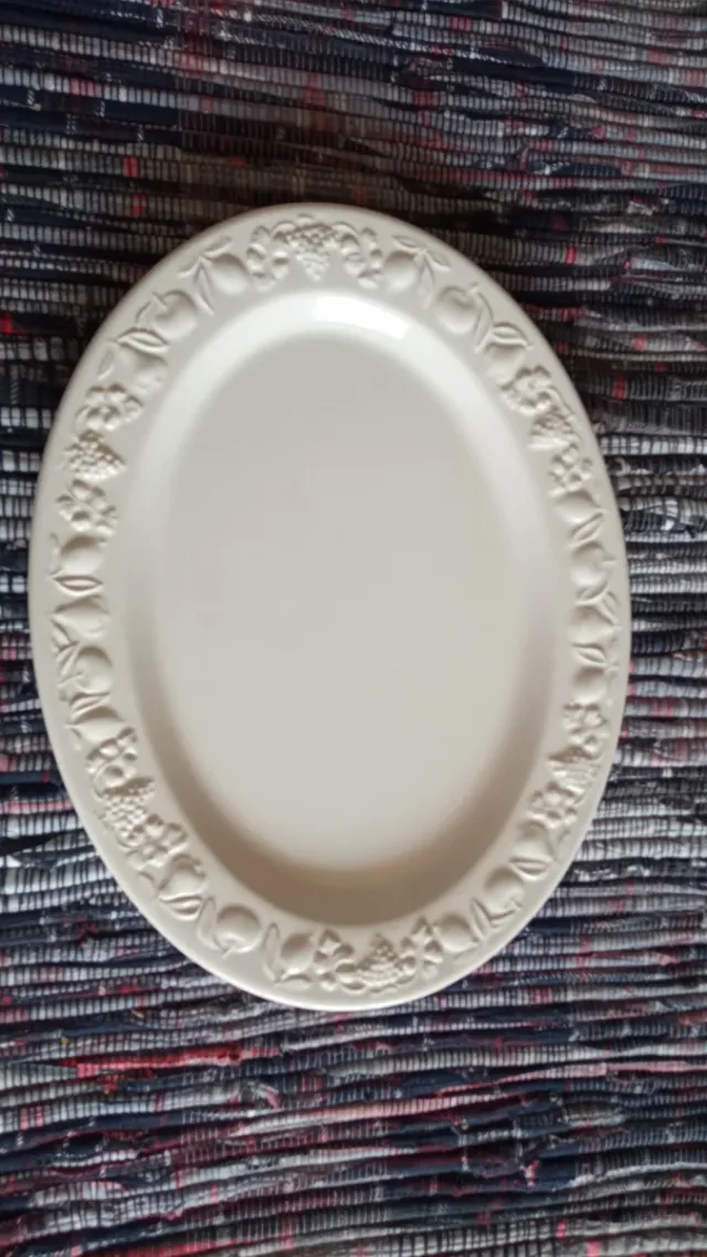 Fuente Franco Giorgi porcelana blanca