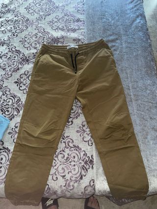Pantalones cargo Zara marrones