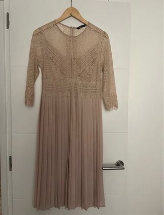 Vestido Zara Nude Encaje y Plisado