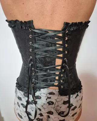 Corsé negro con tanga Talla M/L