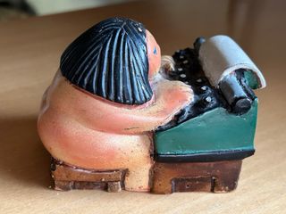 Splendida statuina design vintage