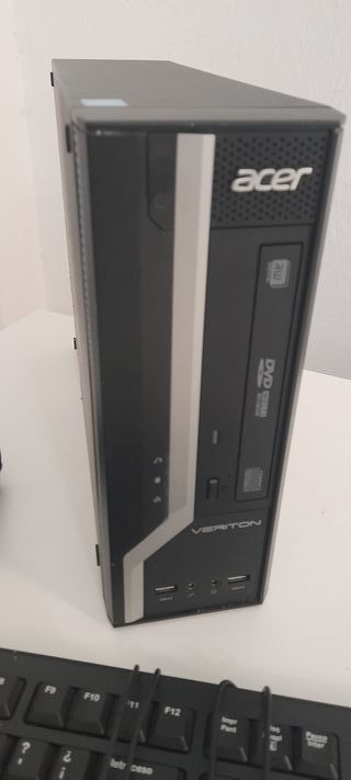 Torre Acer i3 SSD 8GB + Teclado y Ratón