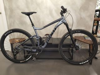 Bicicleta MTB Giant STANCE 2