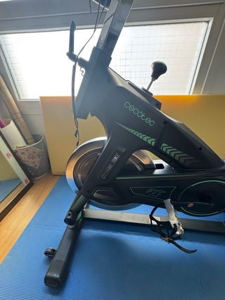 Bicicleta Spinning Cecotec UltraFlex 25