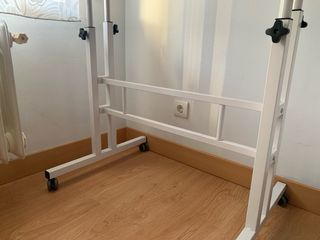 Escritorio regulable en altura