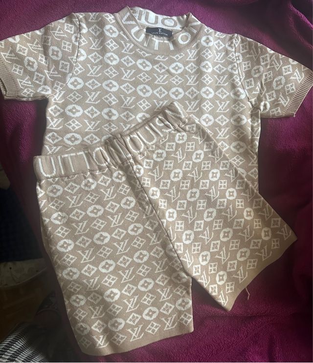 Conjunto Louis Vuitton