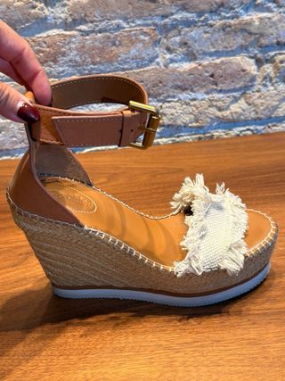 Sandalias See by Chloe Cuña