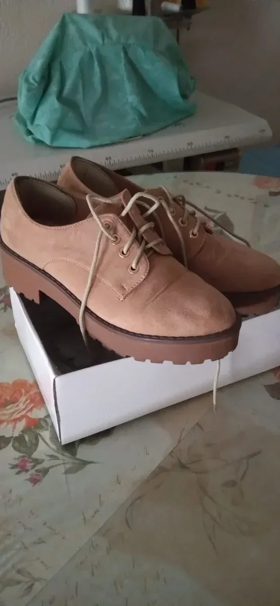 Zapatos ante beige/marrón